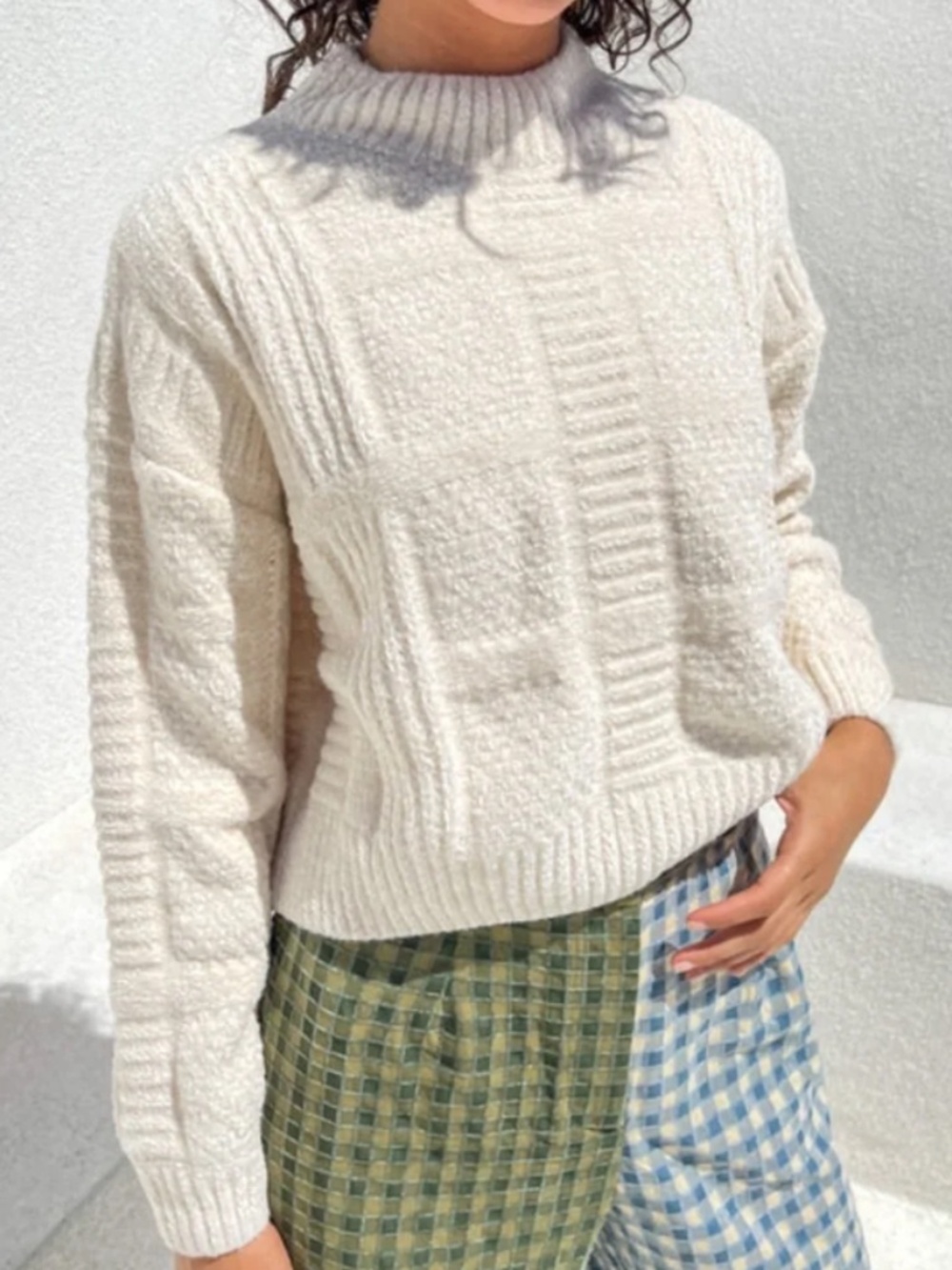Lisa Says Gah - Cream White Pattern Knit Crew Neck Sweater - M/L
